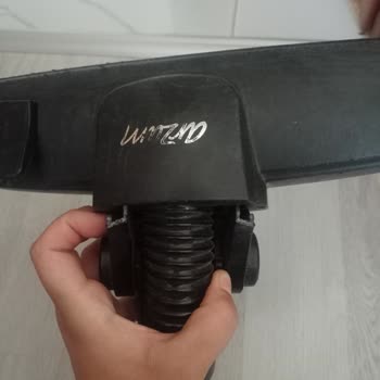 Arzum Süpürge Hep Aynı Sorun Ucu Kırılıyor