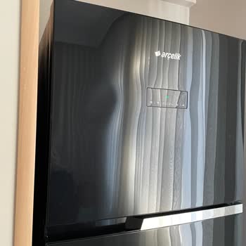 Akçaylar Elektrikli Ev Aletleri Buzdolabı-Hasarlı-Ayıplı Mal-İade Talebi