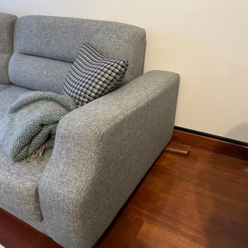 Vivense'nin Koltuk Bacakları Kırılıyor İlgilenen Yok!