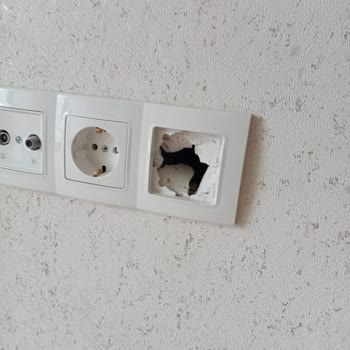 Bakyapı Kusurlu Daireler Teslim Edildi, 1 Aydır Elektrik Gelmedi