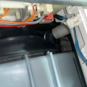 Bosch Müşteri Hizmetlerinin İlgisizliği Ve Yetkili Servisin Acemiliği