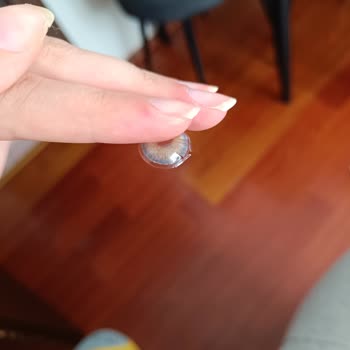 Iconic Lens İconic Lens Yırtılma Sorunu