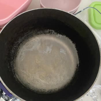 Beko Bulaşık Makinesi BM6047 I. Bulaşıklarımı Mahvetti Simsiyah Oldu