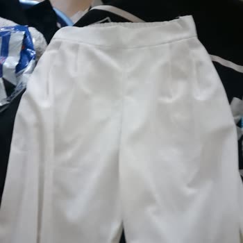 Damla Koloğlu Eksik Ürün Gönderince Zengin Olacağını Düşünen Butik