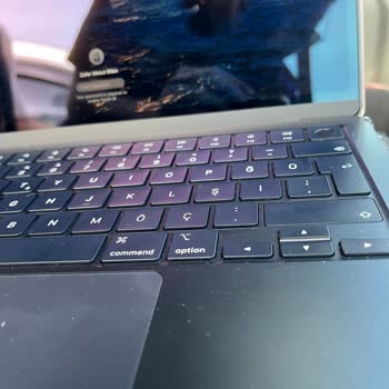 Apple Macbook Klavyemin 1 Tuşunu Tamir Etmek İçin 12bin Tl Talep Etti