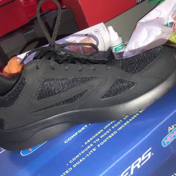 Skechers Kullanılmayan Ürüne Kullanılmış Muamele Yapıyorlar Ve Deforme Diyorlar