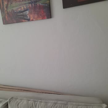 Marshall Büyükkapı Mağazası Yanlış Renk Ve Eksik Boya
