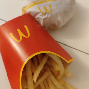 McDonald's Tamamen Eksik Ürün Gönderdi!