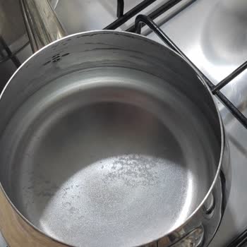 Bisu Sağlıksız Su Ve Güven Sorunu