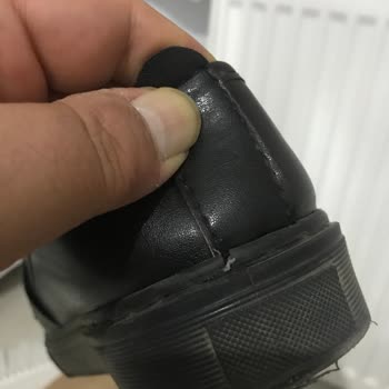 Modafirsat.com.tr Ayakkabı Aldım 1 Ayda 5 Kez Giydim Her Yeri Çatladı