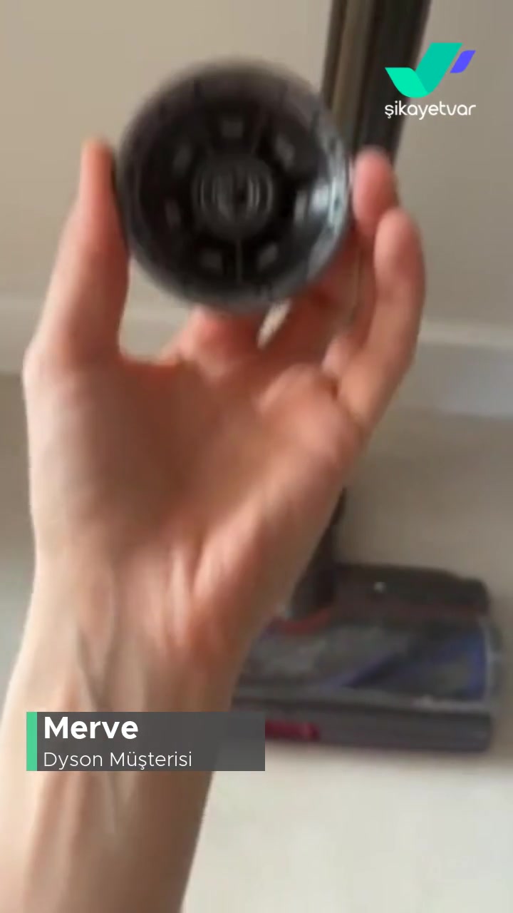 Dyson V15 Anti-Tangle Başlık Kenarı Kırıldı! videonun kapak resmi