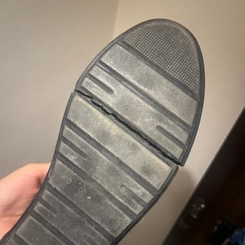 Elle Shoes' Taki Aynı Ürün, Defalarca Aynı Şikayet