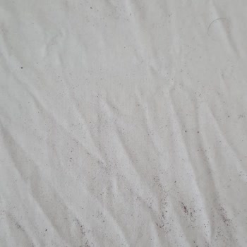 Pull and Bear T-shirt Üzerindeki Baskıları Cıktı