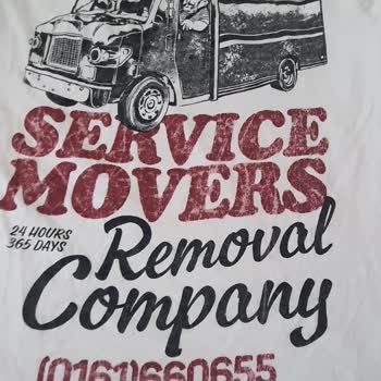 Pull and Bear T-shirt Üzerindeki Baskıları Cıktı