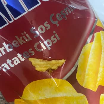 Amigo Cips İçinden Böcek Gibi Bir Şey Çıktı