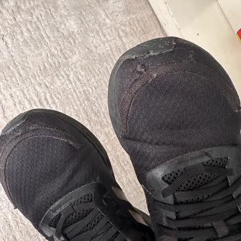 Adidas Sattığı Ürünlerin Arkasında Durmuyor!