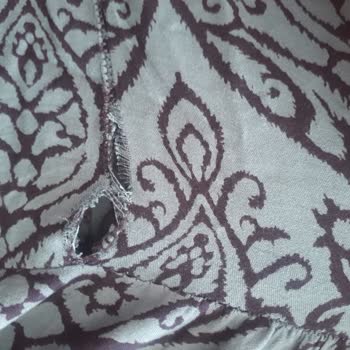 Fatih Tekbir Mağazası Defolu Ürünü Sattı