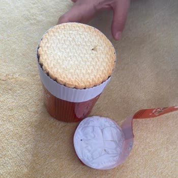 Eti Gıda Migros Eti Böcekli Kurtlu Ürün