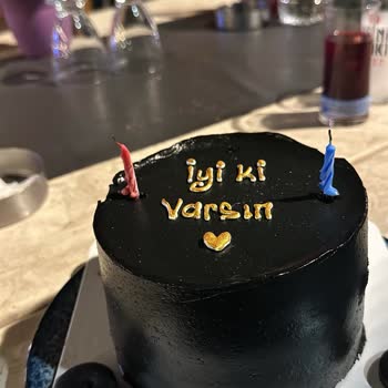 Saray Pastanesi (Bayraklı) Saygısı Çalışan Saray Pastanesi Hayal Kırıklığı