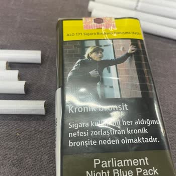 Parlement Sarı Leke Var