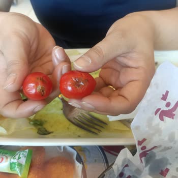 Gebze Center Tavuk Dünyası'nda Müşteri Memnuniyetsizliği