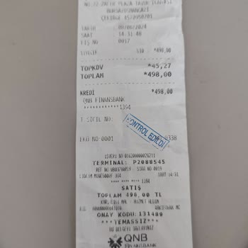 Zafer Plaza Tavuk Dünyası Müşteriyle Tartışma