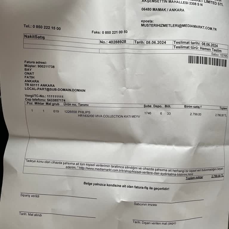 Nata Vega Media Markt İşten Anlamayan Sürekli Gergin Personel