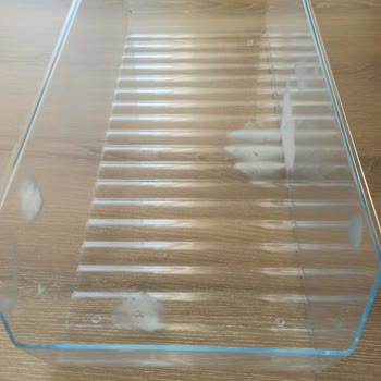 Bosch Otomotiv Bosch Buzdolabı Raflarında Buzlanma-Buğulanma Lekeleri Oluştu