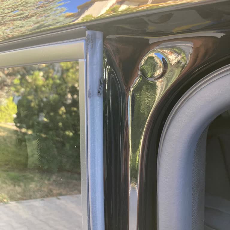 Jeep Renegade Kalitesiz Malzeme Kullanıyor