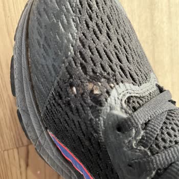 Asics Markası Pişmanlıktır. Gt-1000