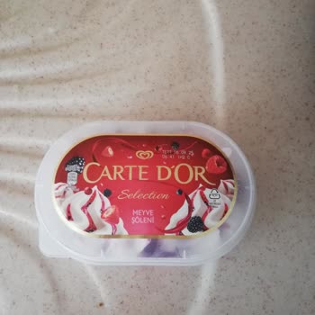 Carte d'Or Dondurma İçerisinden Çıkan Yabancı Cisim