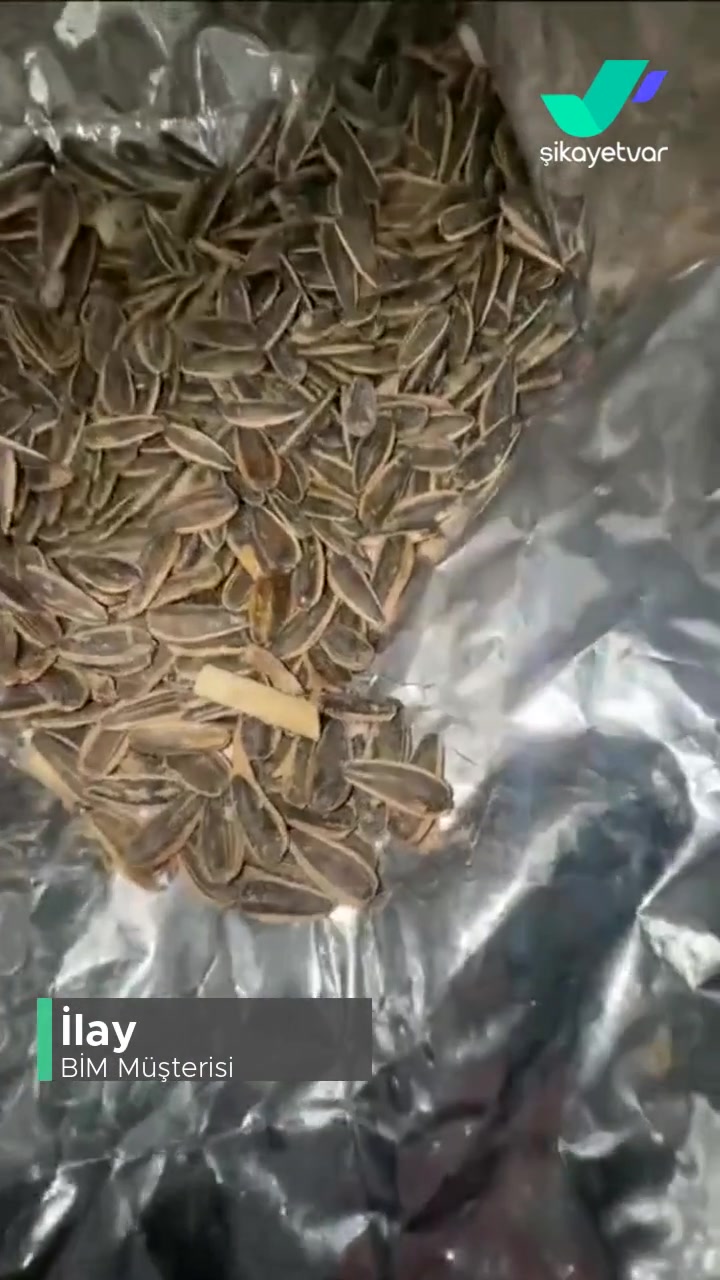 BİM Çekirdek Paketimin İçinden İzmarit Çıktı! videonun kapak resmi