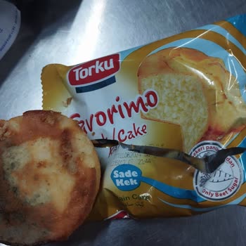 Torku Küflenmiş Ve Bozulmuş Kek