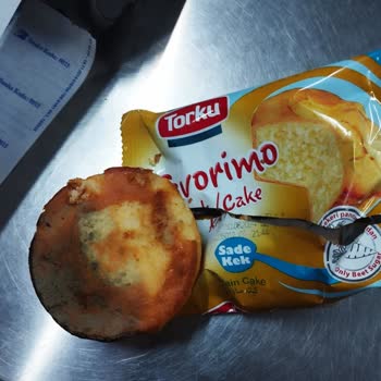 Torku Küflenmiş Ve Bozulmuş Kek
