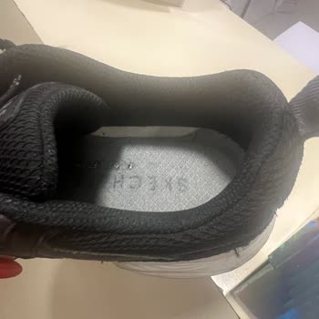 Skechers Boyner'de Muhatap Olacak Yetkili Yok