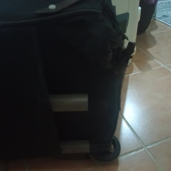 Pegasus Valizin Hasar Görmesi