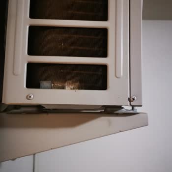 Arçelik Klima Motor Takozu Takılmamış