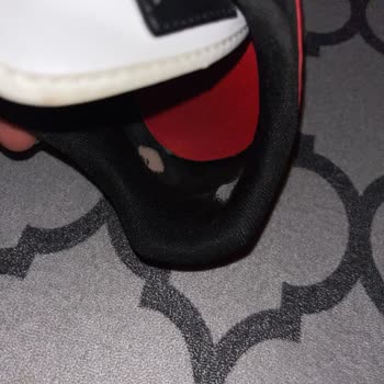 Puma Sıfır Ayakkabının Yırtılması