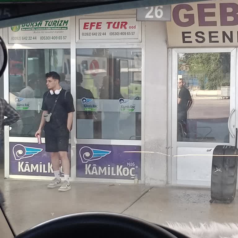 Efe Tur Müşteriyle İlgilenme Konusu