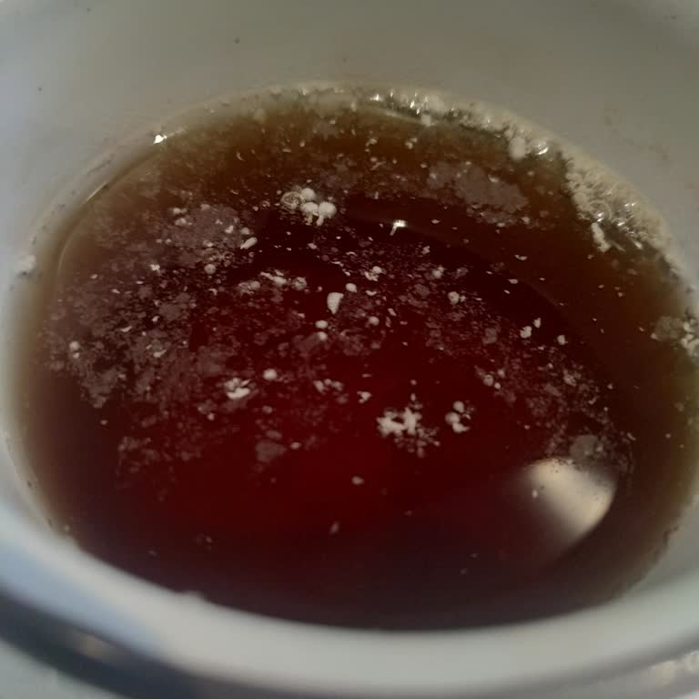 Flavel Marka Çaycı Boya Döküyor.