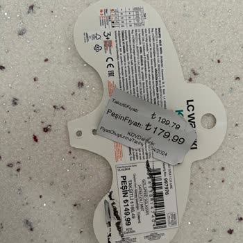 LCW Etiketin Altında Daha Düşük Bir Etiket Fiyatı Var