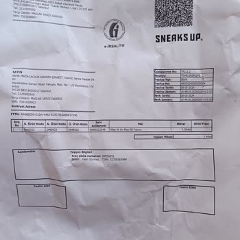 Nike 2 Ayda Yırtılan Ayakkabının Onaylanmadan Geri Gönderilmesi