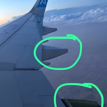 Anadolu Jet. Uçakta Eksik Parça.