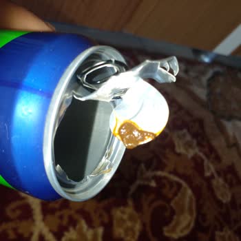 BİM Teatone İce Tea Nin İçinden Kahverengi Sümüksü Madde Çıktı