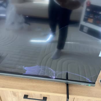 Hepsiburada Televizyon Kırık Geldi