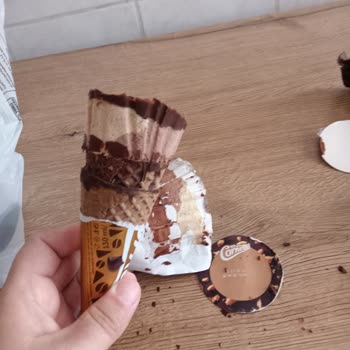 Algida Ambalaj Hasarlı Ve Bayat Dondurma Hayal Kırıklığı Yarattı