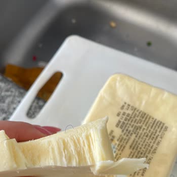 Gölcük Süt Ürünleri Gölcük Kaşar Peyniri