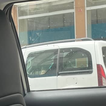 A101 Personel Görevini Yapmıyor