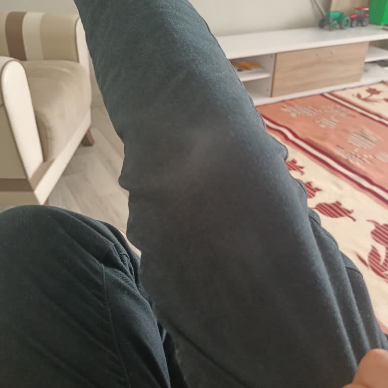 Mavi'nin Pantolonda Renk Atması Ve Mağazanın Sahip Çıkmaması