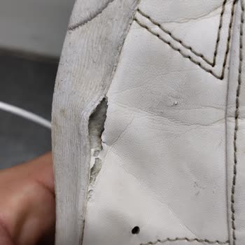 Nike Ayakkabı Kalitesiz. Nike Müşteri Memnuniyetsizliği. Aldığım